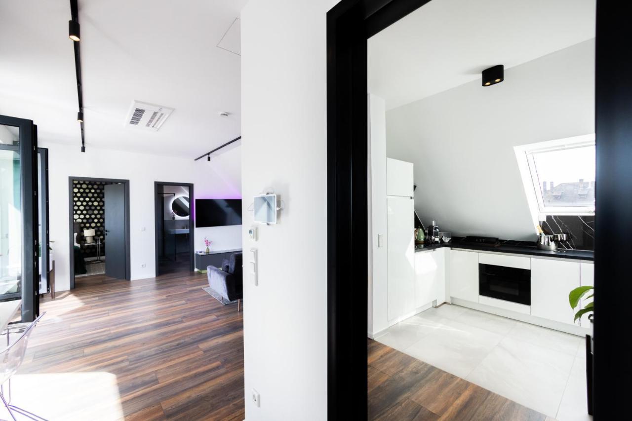 The Penthouse At Eco Smart Apartments Nuremberga Exterior foto