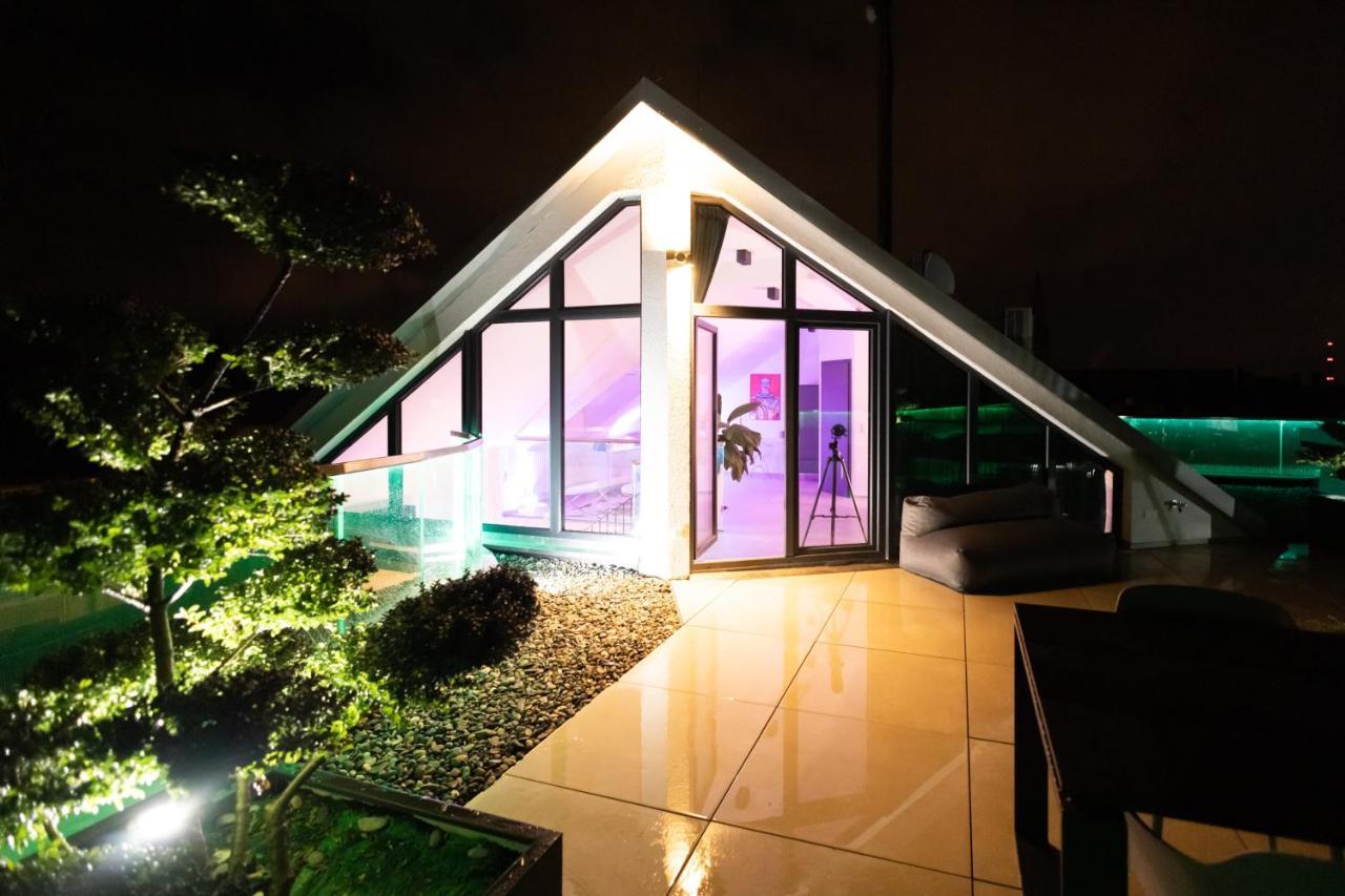 The Penthouse At Eco Smart Apartments Nuremberga Exterior foto